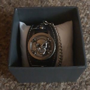 Skull Watch new never worn.